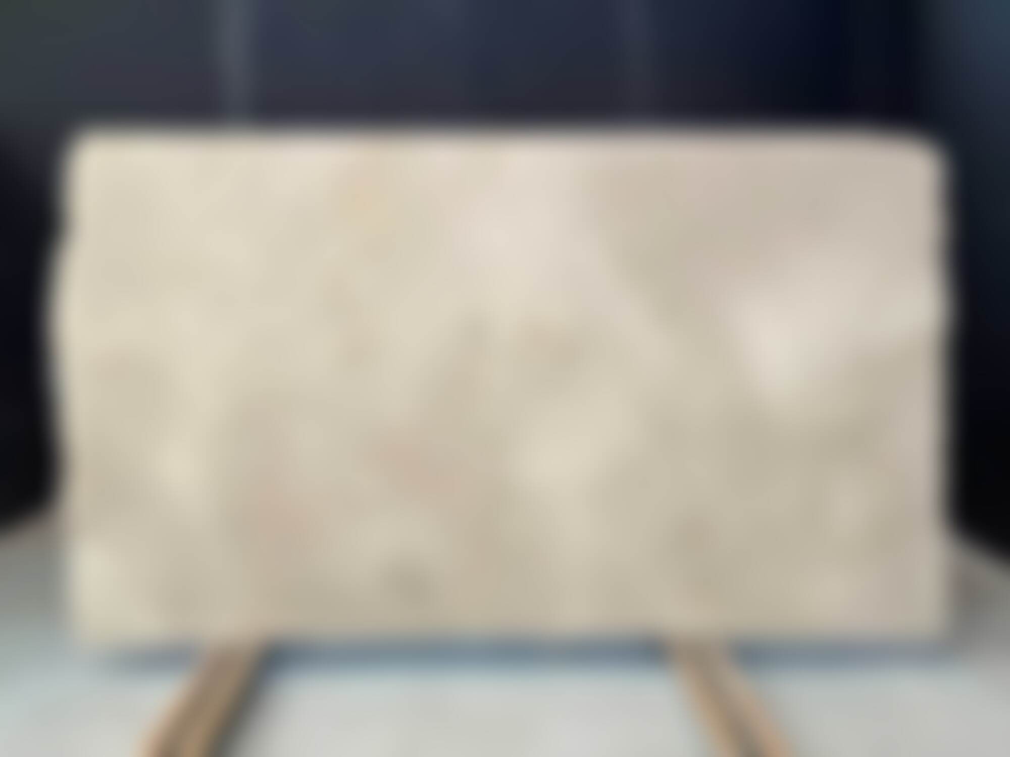 Bacchio Beige 001
