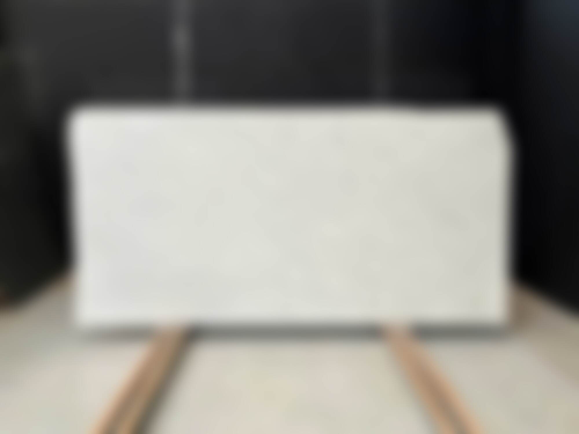 Bianco Carrara Ombra 046
